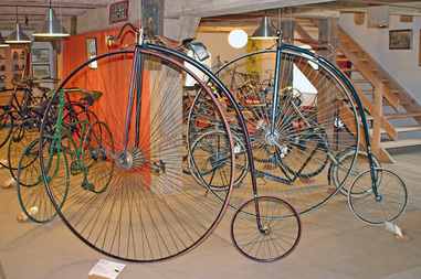 Exponáty muzea cyklistiky
